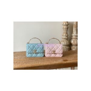 Replica Chanel Enamel Handle Clutch with Chain in Lambsskin AP2758 Sky Blue