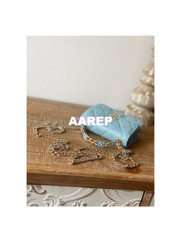 Replica Chanel Enamel Handle Clutch with Chain in Lambsskin AP2758 Sky Blue 6