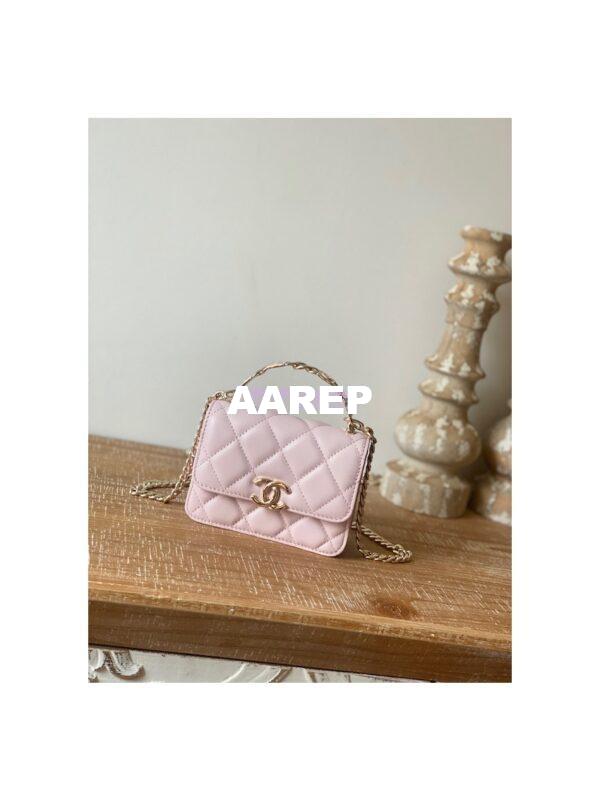 Replica Chanel Enamel Handle Clutch with Chain in Lambsskin AP2758 Light Pink 3