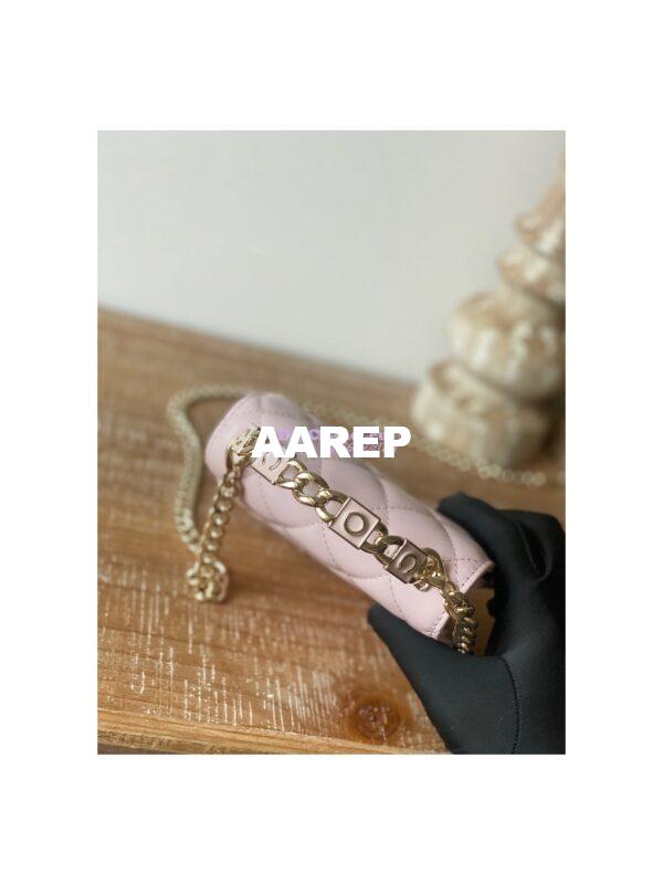 Replica Chanel Enamel Handle Clutch with Chain in Lambsskin AP2758 Light Pink 6