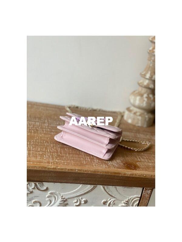 Replica Chanel Enamel Handle Clutch with Chain in Lambsskin AP2758 Light Pink 7
