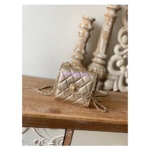 Replica Chanel 22SS SLG Small Trendy CC Clutch With Chain A81633 Metallic Gold