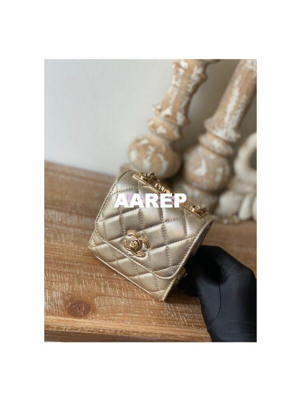Replica Chanel 22SS SLG Small Trendy CC Clutch With Chain A81633 Metallic Gold 2