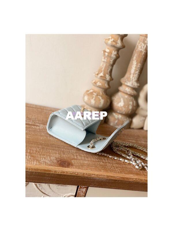 Replica Chanel 22SS SLG Small Trendy CC Clutch With Chain A81633 Light Blue 8