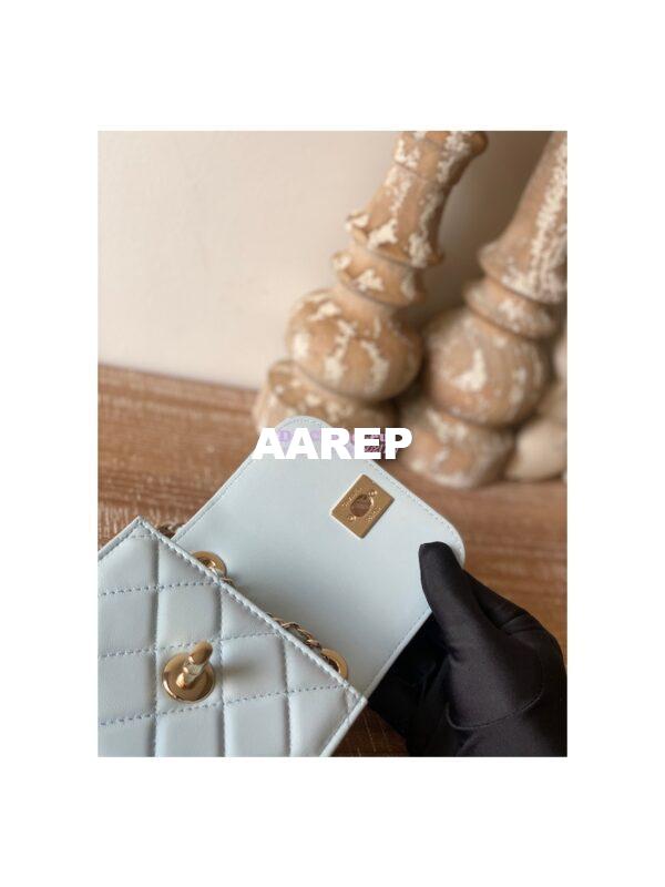 Replica Chanel 22SS SLG Small Trendy CC Clutch With Chain A81633 Light Blue 10