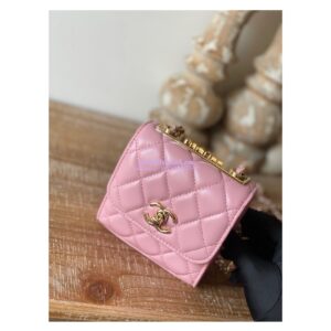 Replica Chanel 22SS SLG Small Trendy CC Clutch With Chain A81633 Pink 2