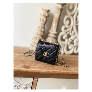 Replica Chanel 22SS SLG Small Trendy CC Clutch With Chain A81633 Black 2