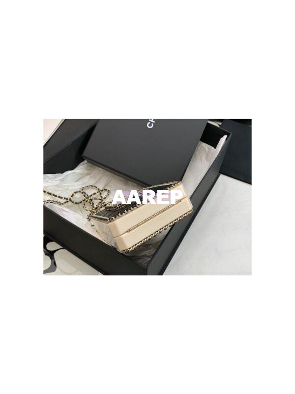 Replica Chanel Limited Edition Evening Bag Lambskin and Plexi Perfume Clutch AS3263 Black 9