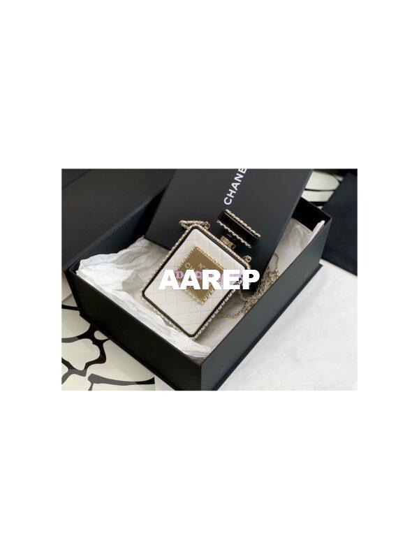 Replica Chanel Limited Edition Evening Bag Lambskin and Plexi Perfume Clutch AS3263 White 3