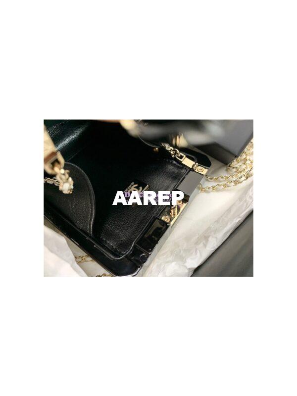 Replica Chanel Limited Edition Evening Bag Lambskin and Plexi Perfume Clutch AS3263 White 11