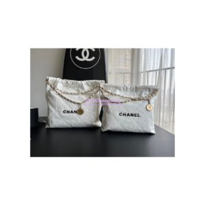Replica Chanel 22 Handbag Shiny Calfskin AS3260 AS3261 White with Lacquered Metal