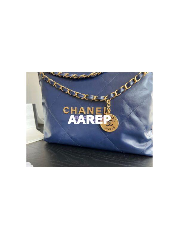 Replica Chanel 22 Handbag Shiny Calfskin AS3260 AS3261 Navy Blue 6