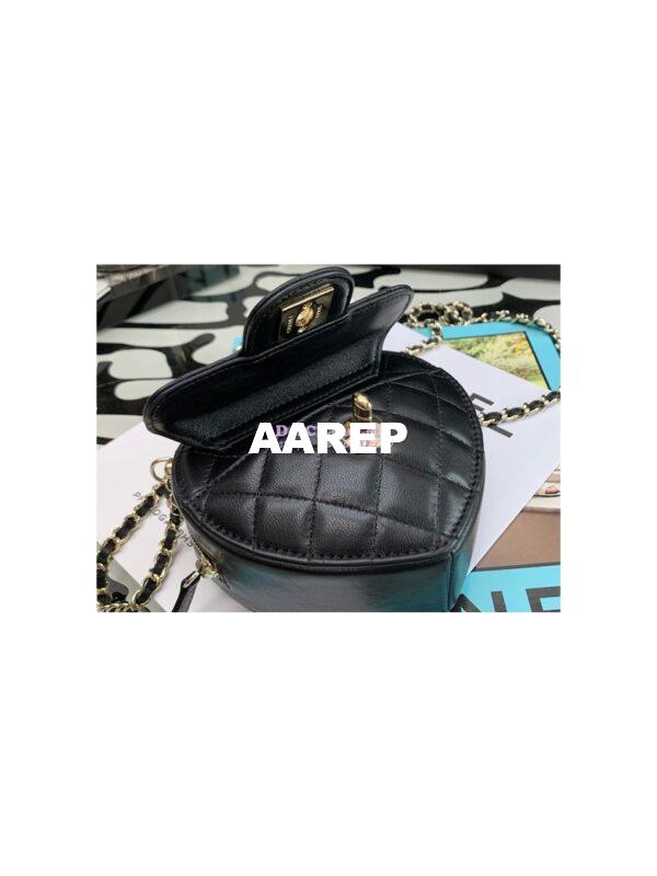 Replica Chanel Heart Clutch With Chain AP2784 Lambskin Black 8