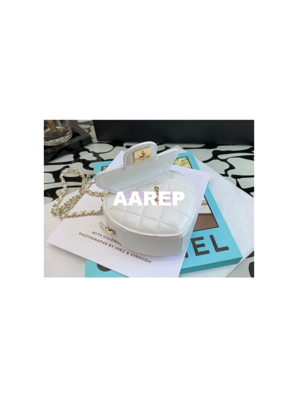Replica Chanel Heart Clutch With Chain AP2784 Lambskin White 8