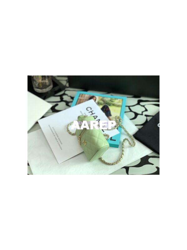 Replica Chanel Petit Curved Vanity Case With Chain in Grained Calfskin AP2503 Light Green 7