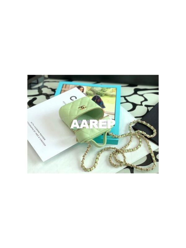 Replica Chanel Petit Curved Vanity Case With Chain in Grained Calfskin AP2503 Light Green 9