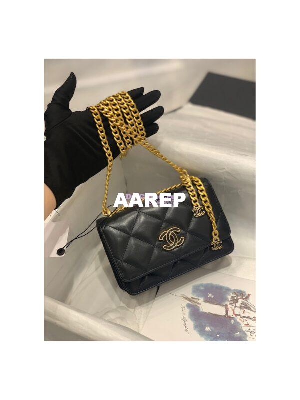 Replica Chanel Clutch With Chain in Lambskin AP2635 Black 3
