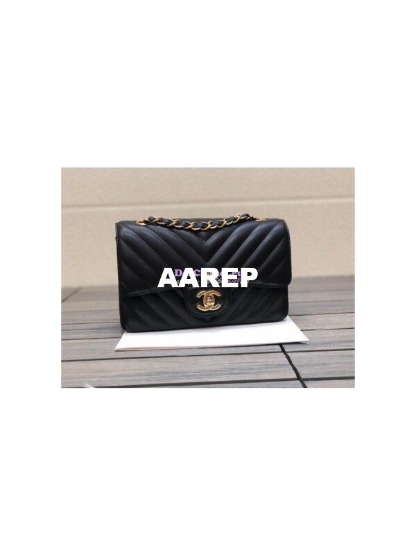 Replica Chanel Chevron Small Classic Flap 20cm in black Lambskin Bag 16