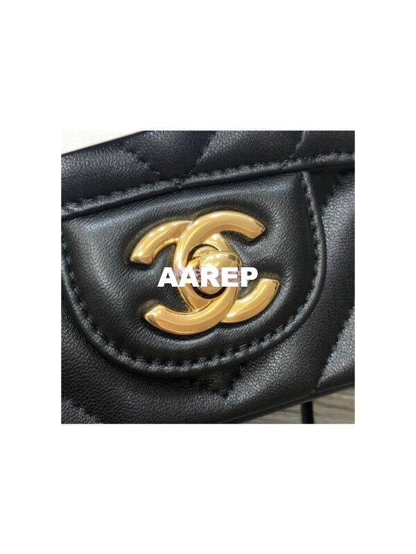 Replica Chanel Chevron Small Classic Flap 20cm in black Lambskin Bag 20