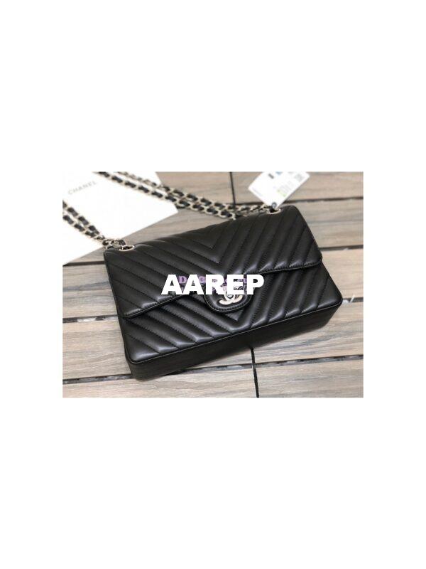 Replica Chanel Chevron Classic Flap CF 25cm in black Lambskin Bag 5