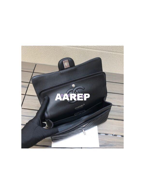 Replica Chanel Chevron Classic Flap CF 25cm in black Lambskin Bag 10