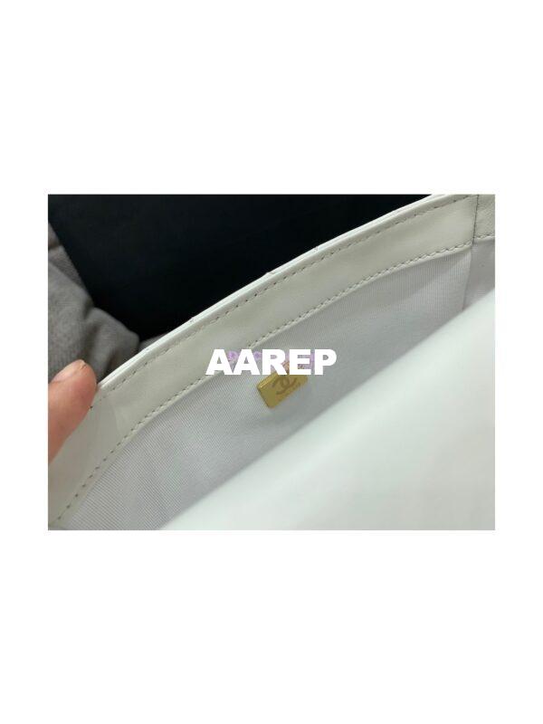 Replica Chanel Mini Flap Bag in Lambskin with Pearls Chain AS2855 White 10