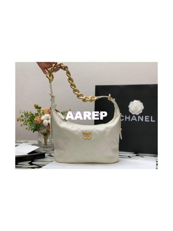 Replica Chanel Calfskin Hobo Bag AS2910 White 3