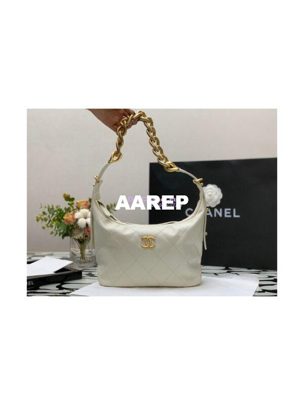 Replica Chanel Calfskin Hobo Bag AS2910 White 4
