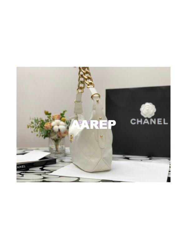 Replica Chanel Calfskin Hobo Bag AS2910 White 5