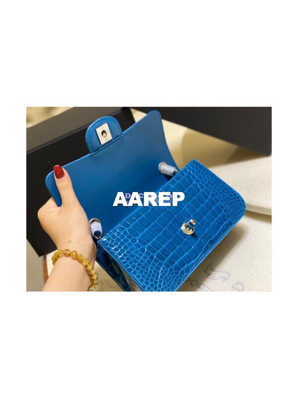 Replica Chanel Alligator Leather Small 20cm Classic Flap CF Bag 07 17