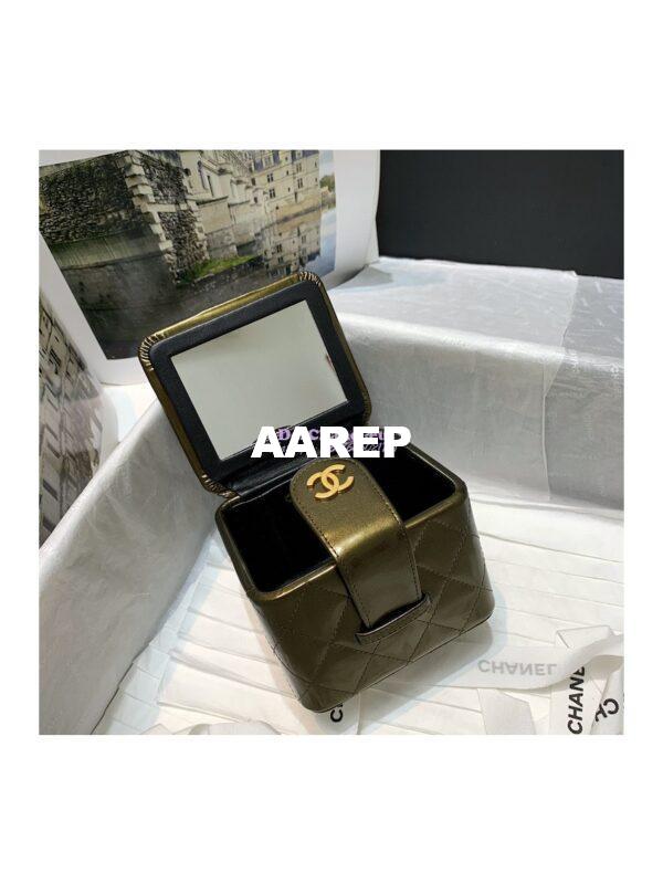 Replica Chanel Micro Mini Vanity Case 90s Vintage Patent Clutch 01919m Olive Green (Limited!) 6