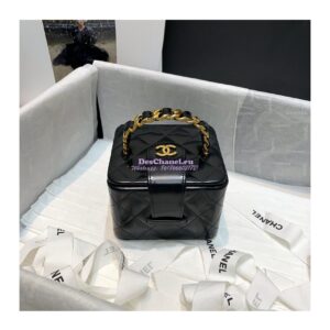 Replica Chanel Micro Mini Vanity Case 90s Vintage Patent Clutch 01919m Black (Limited!)
