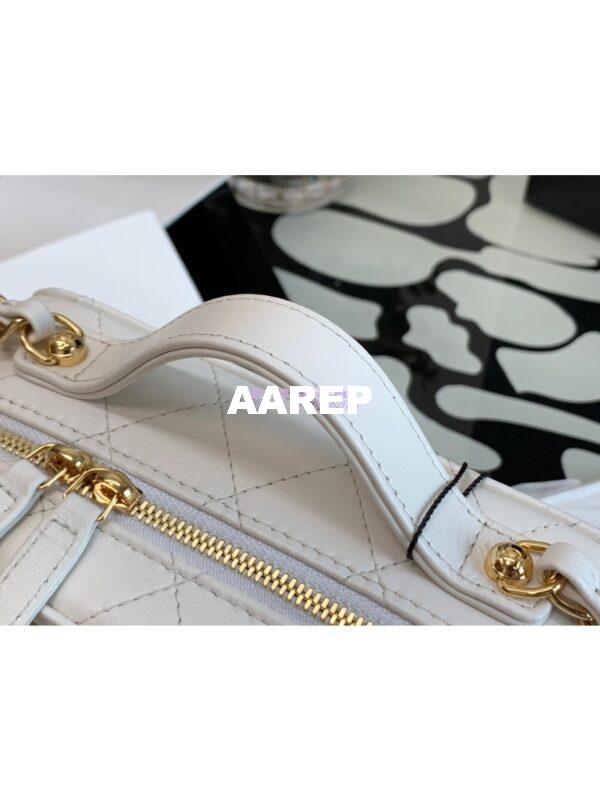 Replica Chanel Gold Vanity Case in Lambskin AS2900 White 7