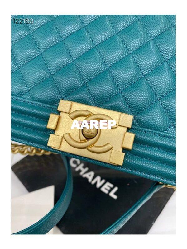 Replica Chanel Medium Boy Handbag in Grained Calfskin with Matte Gold Hardware 67086 Peacock Green 8