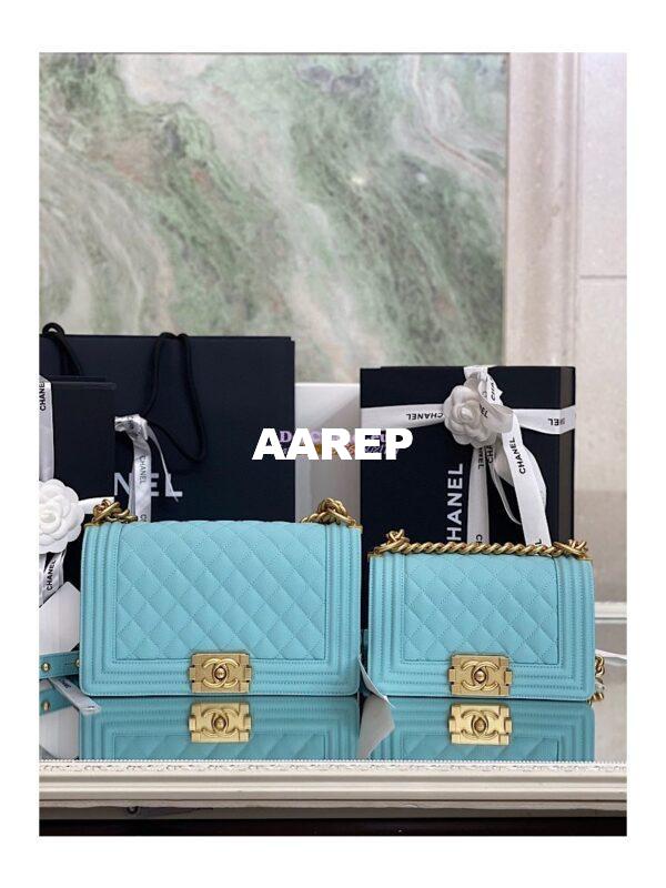 Replica Chanel Medium Boy Handbag in Grained Calfskin with Matte Gold Hardware 67086 Tiffany Blue 3