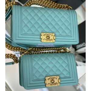 Replica Chanel Medium Boy Handbag in Grained Calfskin with Matte Gold Hardware 67086 Tiffany Blue 2