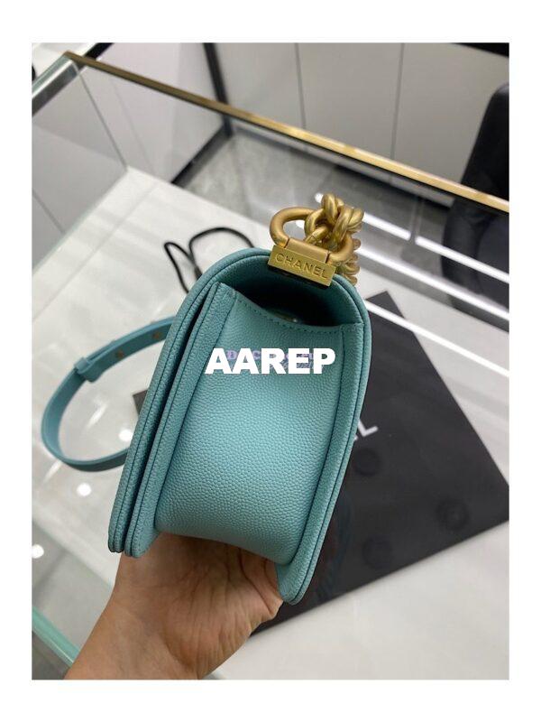 Replica Chanel Medium Boy Handbag in Grained Calfskin with Matte Gold Hardware 67086 Tiffany Blue 8