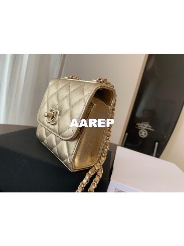 Replica Chanel Small Trendy CC Clutch With Chain A81633 Metallic Gold 6