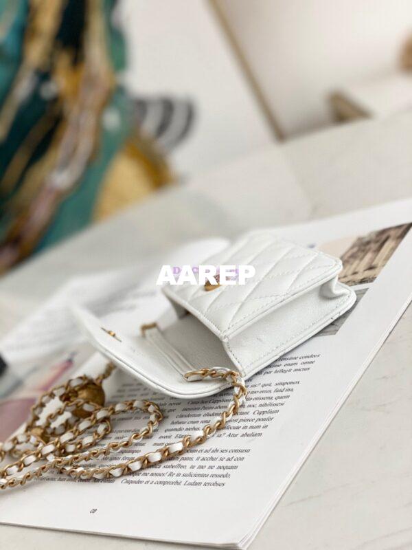 Replica Chanel Lambskin Chain Clutch With Charm AP1628 White 8