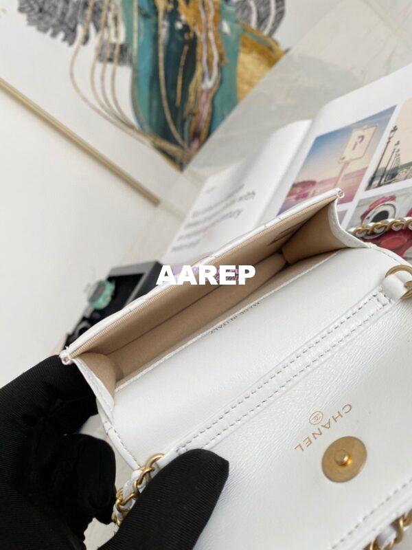 Replica Chanel Lambskin Chain Clutch With Charm AP1628 White 10