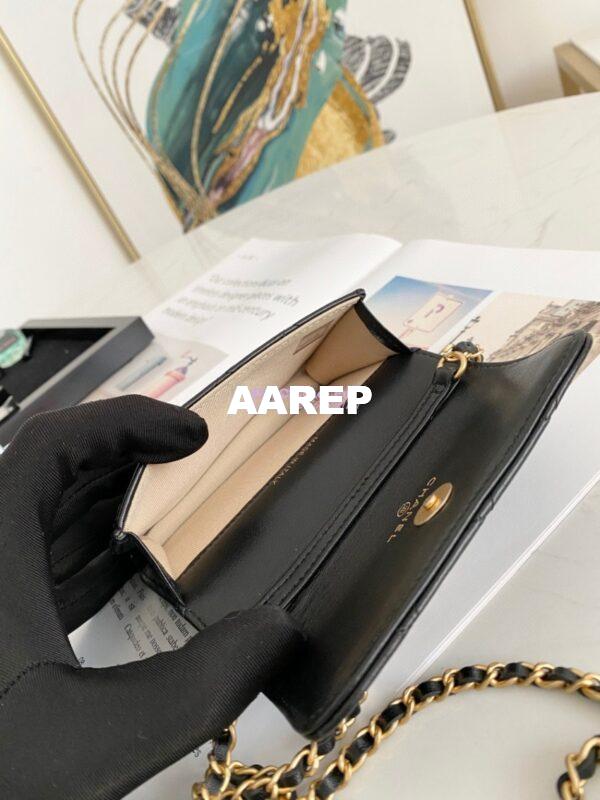 Replica Chanel Lambskin Chain Clutch With Charm AP1628 Black 11