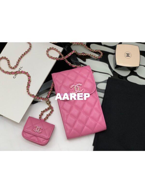 Replica Chanel Grained Calfskin Lacquered Metal Logo Phone & Airpods Case With Chain AP2033 Pink 4