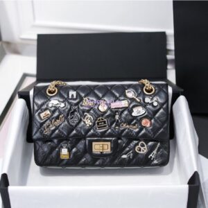 Replica Chanel Reissue 2.55 Lucky Charm 225 Flap Bag A37586 Vehicle