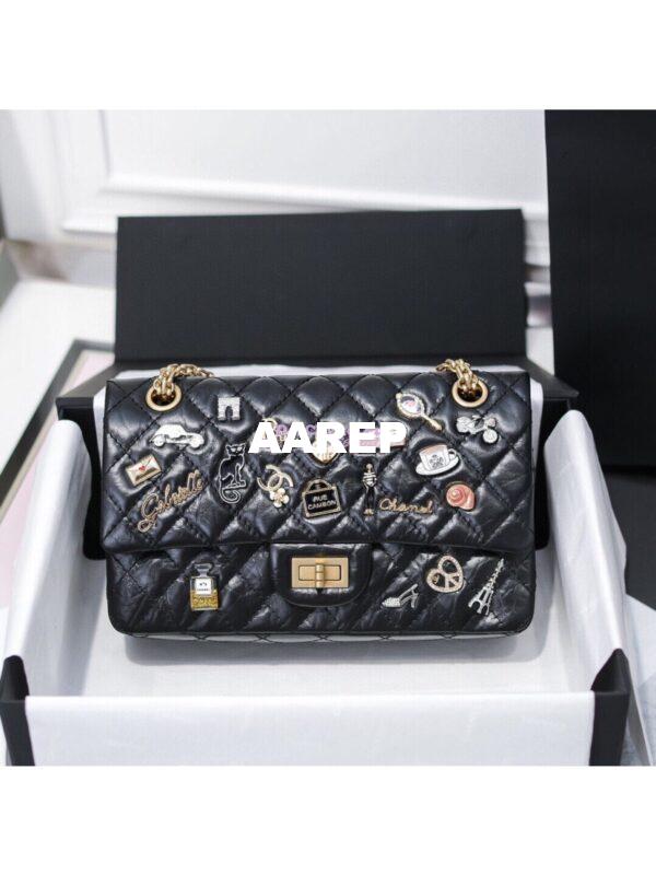 Replica Chanel Reissue 2.55 Lucky Charm 225 Flap Bag A37586 Vehicle 3