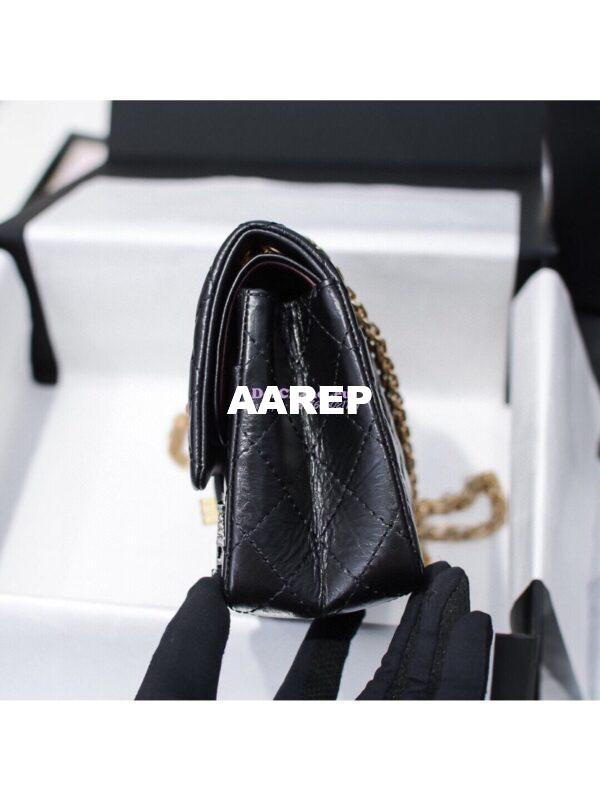 Replica Chanel Reissue 2.55 Lucky Charm 225 Flap Bag A37586 Vehicle 7
