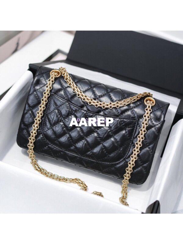 Replica Chanel Reissue 2.55 Lucky Charm 225 Flap Bag A37586 Vehicle 10