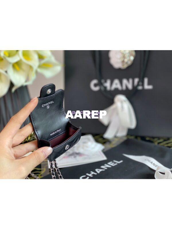 Replica Chanel Airpods Pro Case AP1739 Lambskin 8