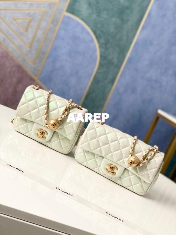 Replica Chanel Lambskin Flap Bag AS1786 Iridescent Ivory