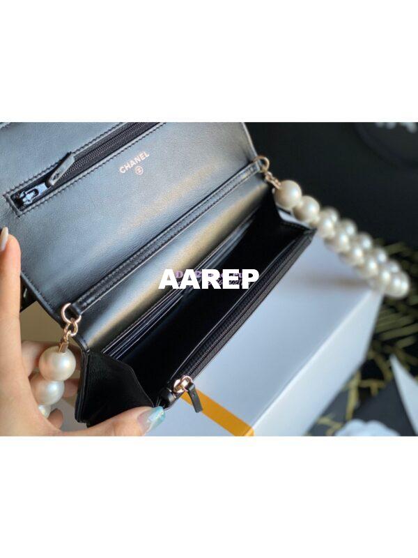 Replica Chanel Wallet On Pearl Chain WOC in Calfskin AP1814 Black 9