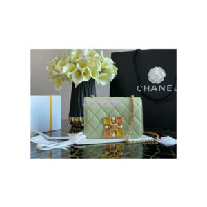 Replica Chanel Medium Calfskin Crystal Pearls Flap Bag AS2259 Green